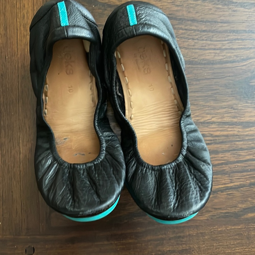 Black Tieks Flats 10